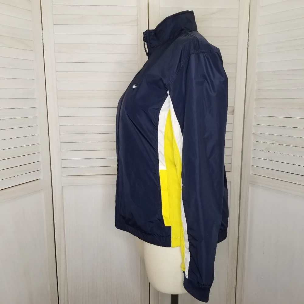 Nike Woman’s Windbreaker. Size Large, 12-14 - Picture 4 of 12
